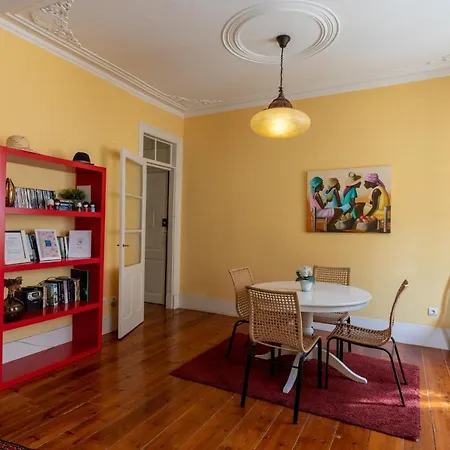 Quiet In Bairro Alto Apartment *
