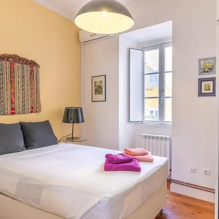Apartment Quiet In Bairro Alto *
